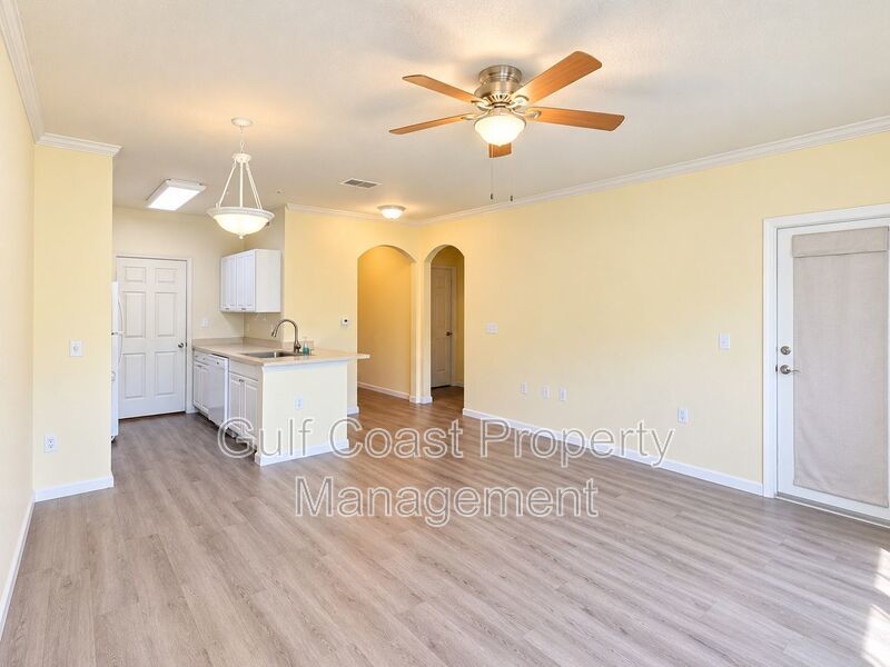 Downtown Bradenton Waterfront Condo 2/2 – Pool, Fitness & Riverwalk Access property image