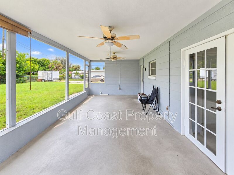 Beautifully Updated Annual Rental with 2 Bed, 2 Bath & Private Fenced Backyard Yard property image