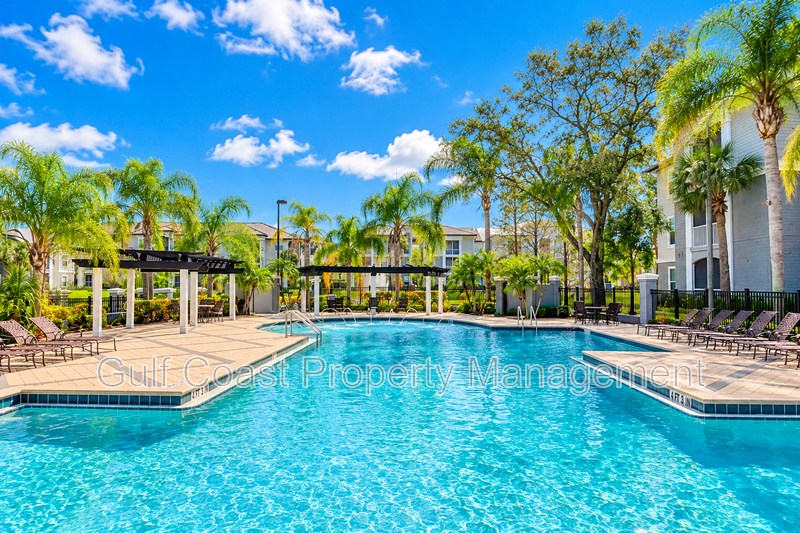 MOVE-IN SPECIAL! ½ OFF YOUR FIRST MONTH’S RENT! 1/1 Gated Allegro Palm – Resort-Style Amenities! property image