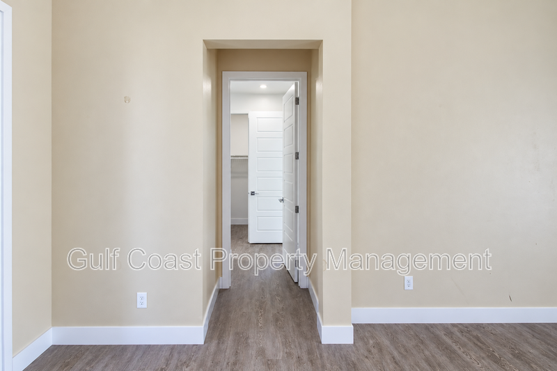 5 Sportsman Place property image