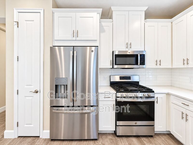 Annual Rental Available in the Desirable Gated Community of Esplanade at the Heights! property image