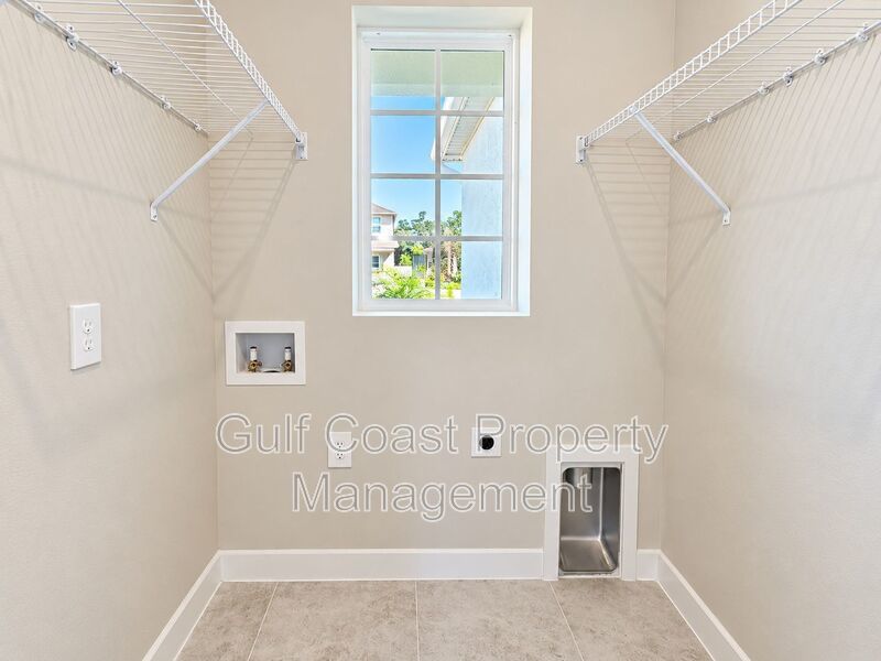 Annual Rental – Beautiful 3-Bedroom, 2-Bath Single-Family Home with 2-Car Garage in Avalon Woods, Lakewood Ranch! property image