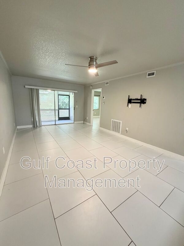 25050 Sandhill Blvd Apt 3A4 property image