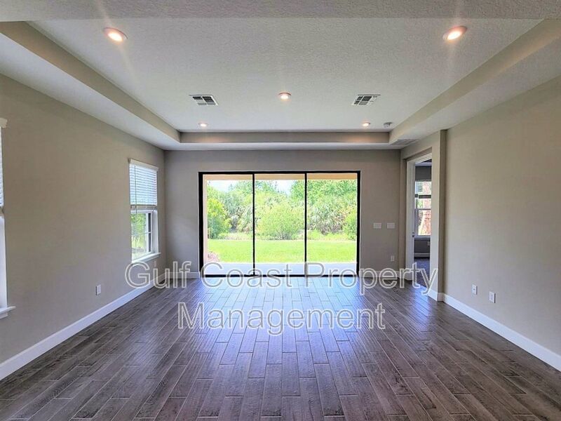 Annual 2 Bedroom, 2.5 bath With a Den Rental Located in the Gated Community of Esplanade Artisan Lakes property image