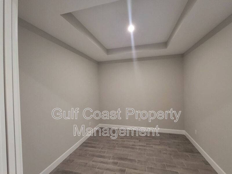 Annual 2 Bedroom, 2.5 bath With a Den Rental Located in the Gated Community of Esplanade Artisan Lakes property image