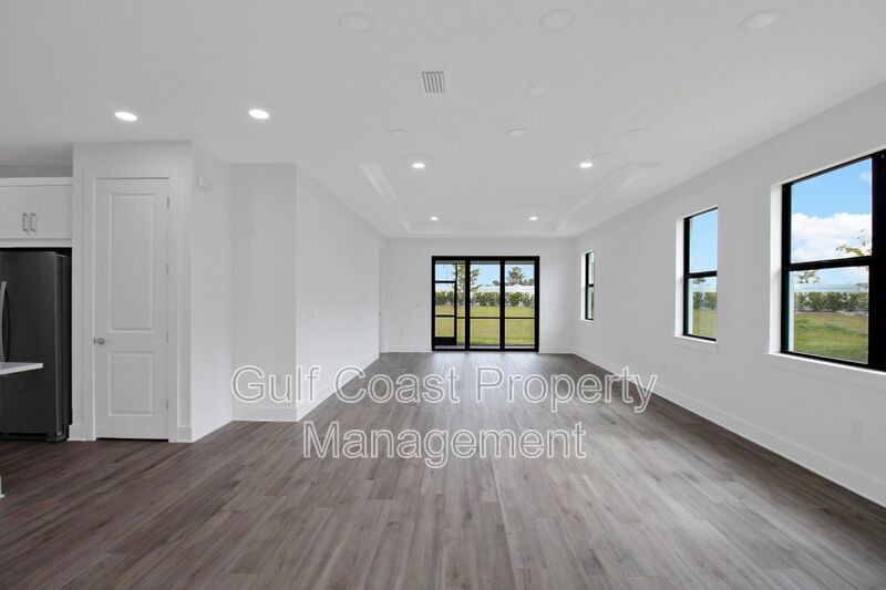 3/2 Available for Rent in Wellen Park! property image
