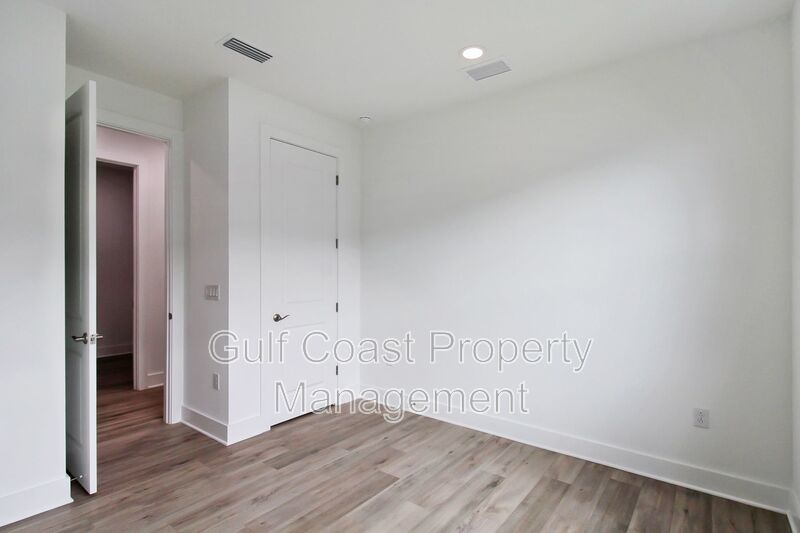 3/2 Available for Rent in Wellen Park! property image