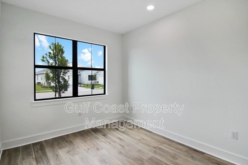 3/2 Available for Rent in Wellen Park! property image