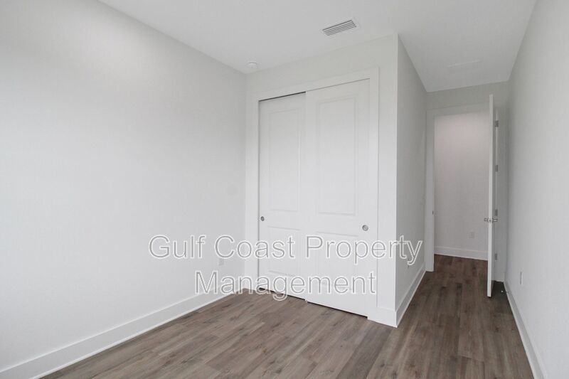 3/2 Available for Rent in Wellen Park! property image