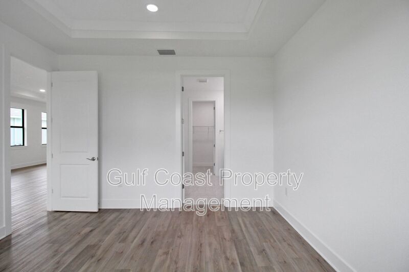 3/2 Available for Rent in Wellen Park! property image