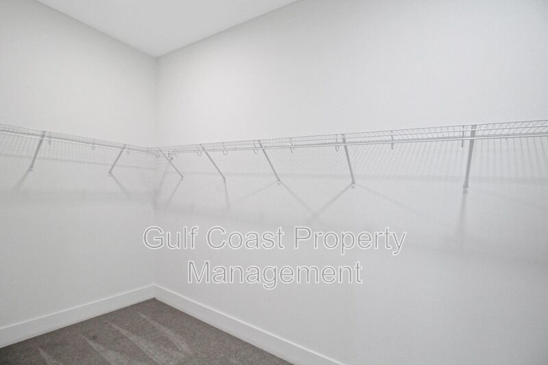 3/2 Available for Rent in Wellen Park! property image