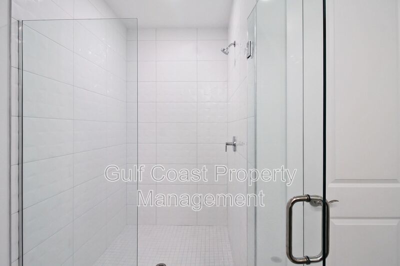 3/2 Available for Rent in Wellen Park! property image