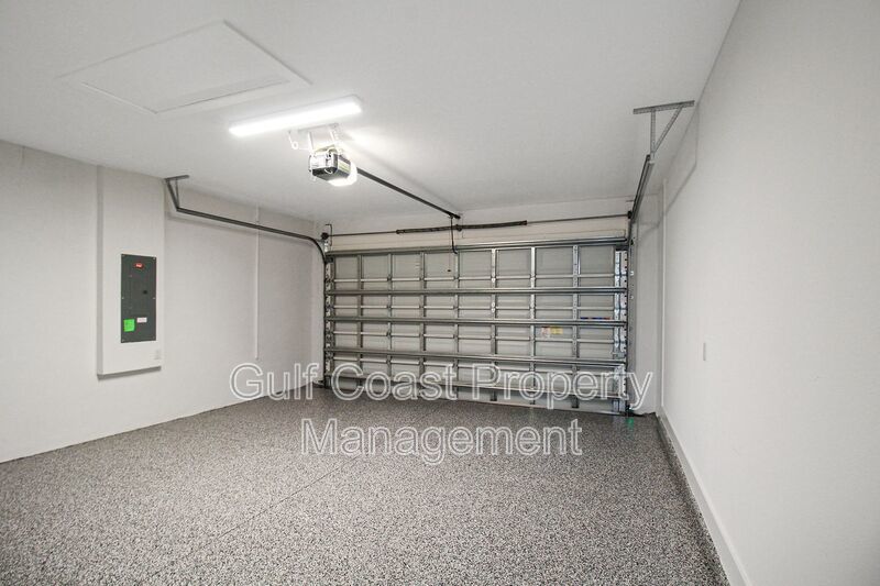 3/2 Available for Rent in Wellen Park! property image