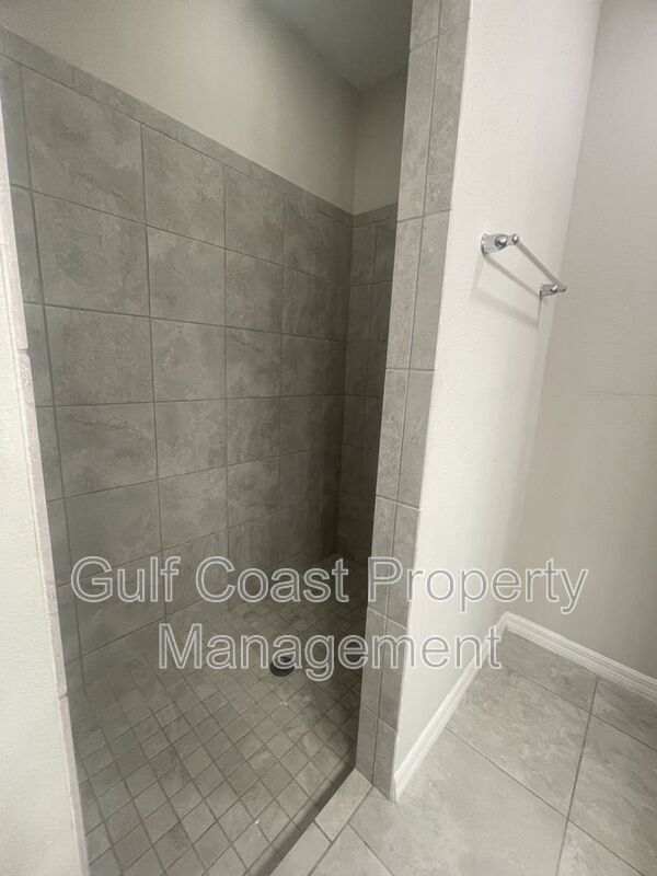 Single Family Home on Large Corner Lot property image