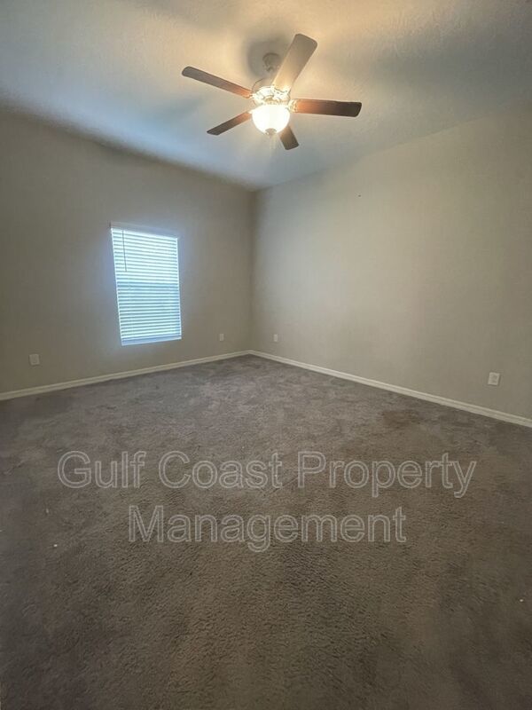 Single Family Home on Large Corner Lot property image