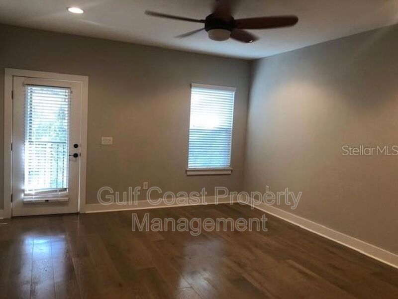 3/ 2.5 With a Loft Townhome Available For Rent property image