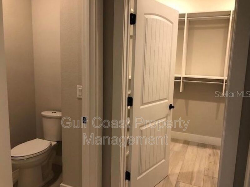 3/ 2.5 With a Loft Townhome Available For Rent property image