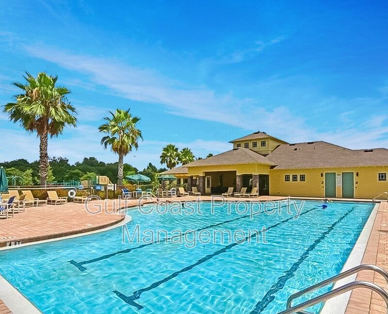 Annual Unfurnished 3-bedroom, 2.5 bath, with a 2-Car Garage Townhome Located in the Gated Community of Copperstone property image