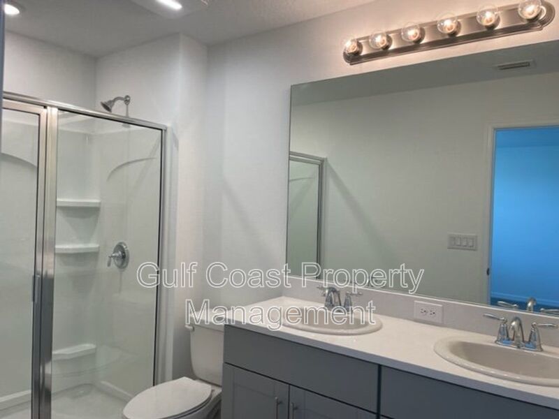 3 Bedroom Town Home Excellent Location! property image