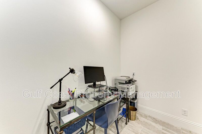 Annual Unfurnished Three-Bedroom, 2.5-Bath Townhome Located in the Hidden Creek Community of Lakewood Ranch property image