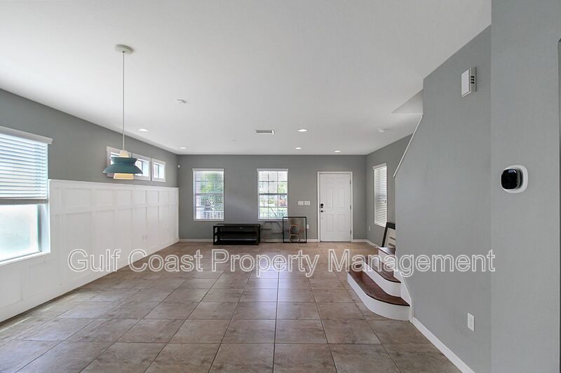 Annual Rental With 3-bedrooms, 2.5-bathrooms, Plus a Two Car Garage Located in the Gated Community of Woodbrook property image