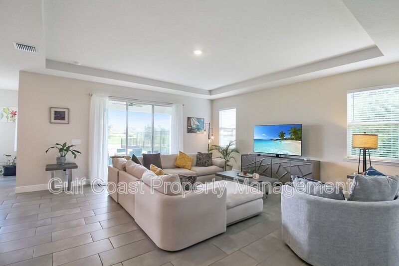 Annual 4-Bedroom, 3.5-Bath Annual Rental Home in Star Farms – Available Furnished or Unfurnished property image