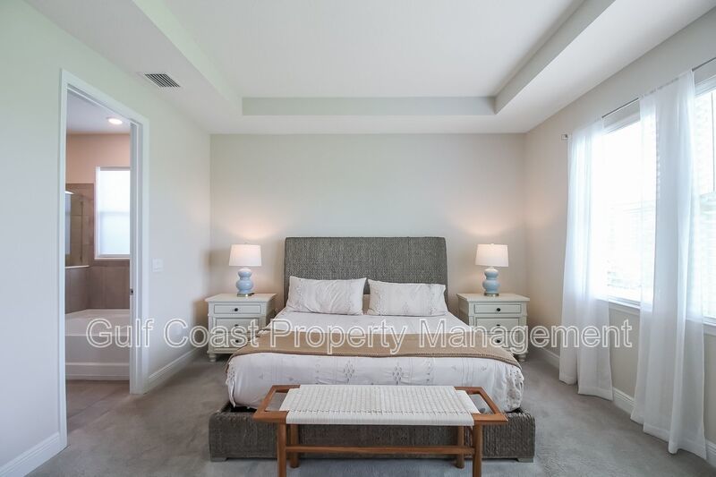 Annual 4-Bedroom, 3.5-Bath Annual Rental Home in Star Farms – Available Furnished or Unfurnished property image