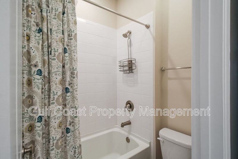 Annual 4-Bedroom, 3.5-Bath Annual Rental Home in Star Farms – Available Furnished or Unfurnished property image