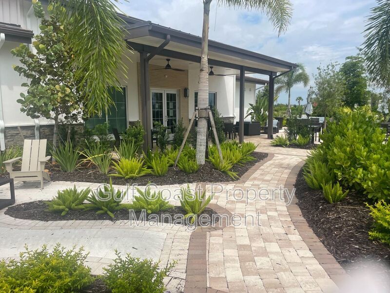 Annual 4-Bedroom, 3.5-Bath Annual Rental Home in Star Farms – Available Furnished or Unfurnished property image