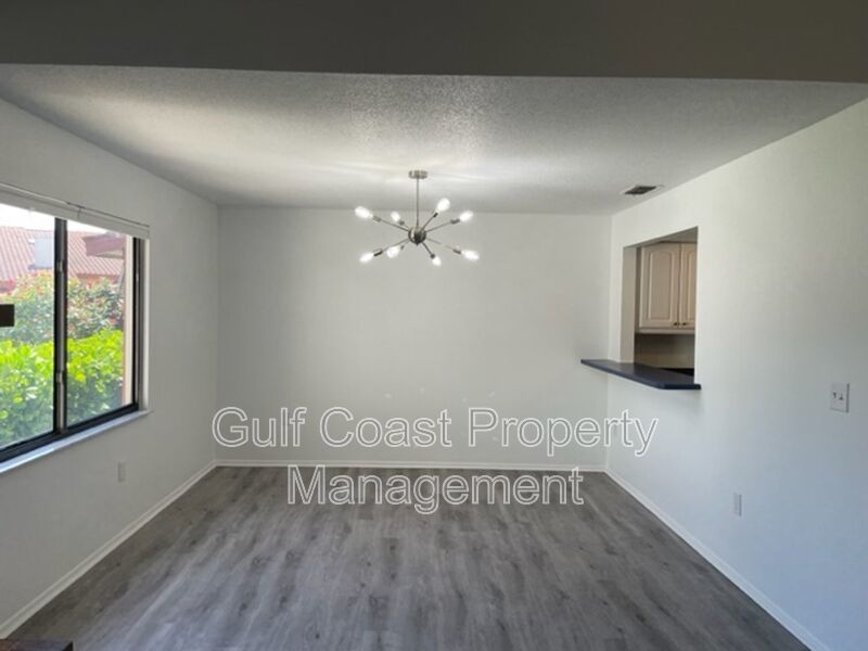 3/2.5 Townhouse in Nokomis property image