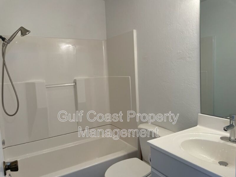 3/2.5 Townhouse in Nokomis property image