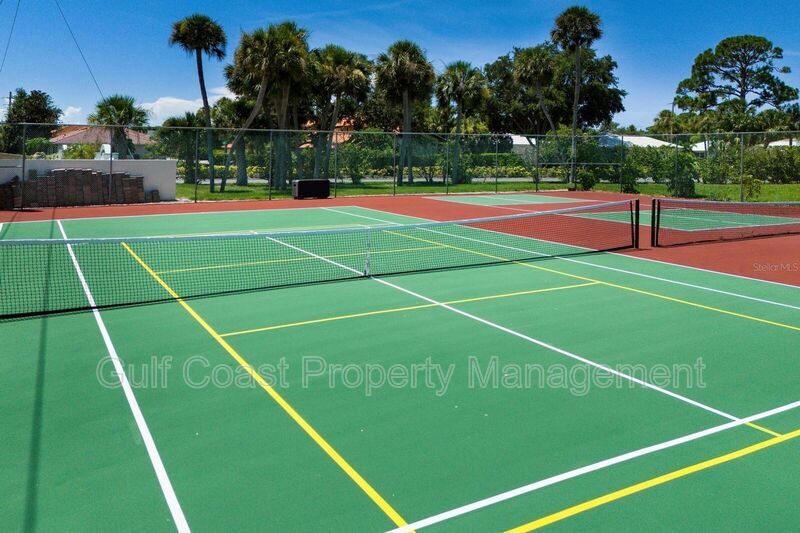 3/2.5 Townhouse in Nokomis property image