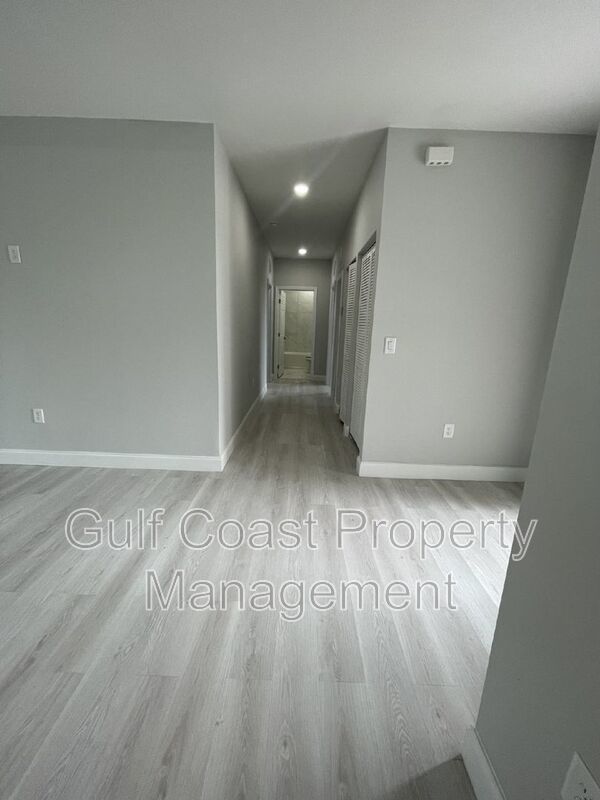 662 Windermere Drive property image