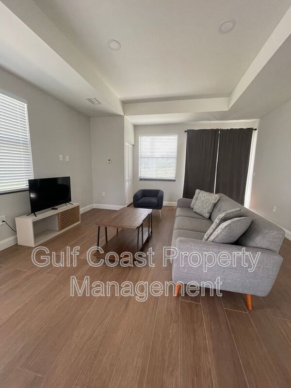 681 Windermere Drive property image