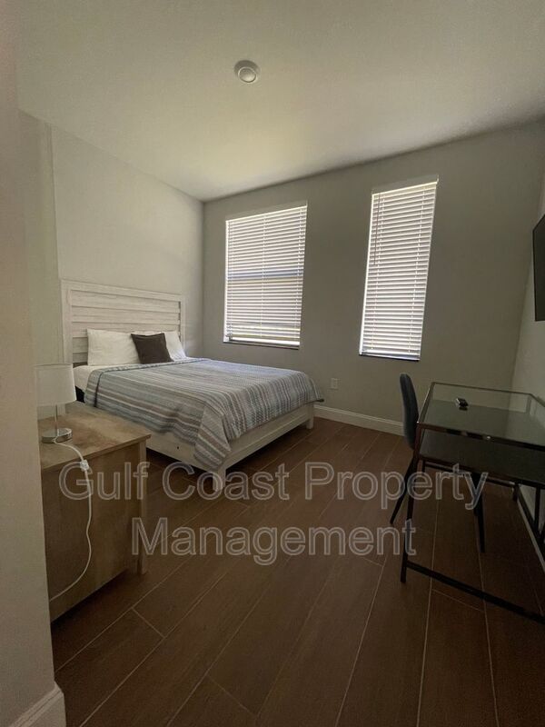 681 Windermere Drive property image