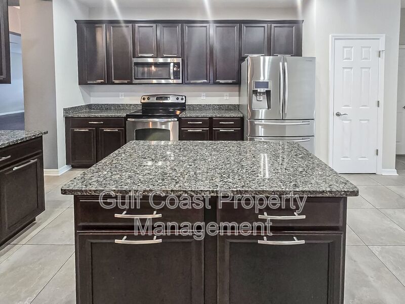 Annual Four Bedroom, Three bath, Pool Home Located in the Gated Community of Copperstone property image