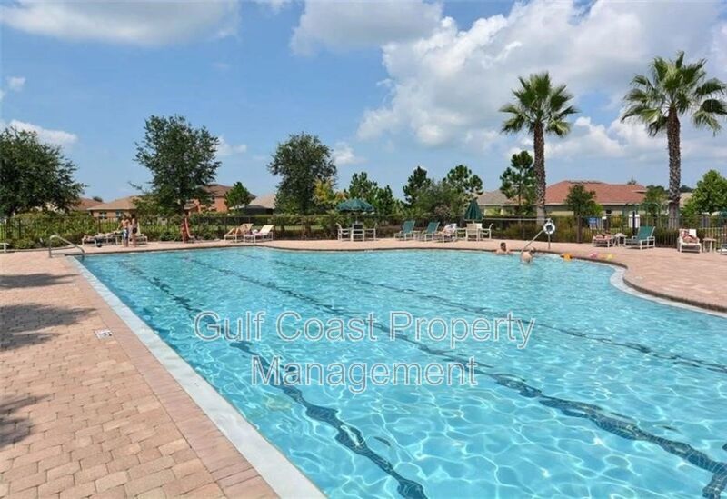 Annual Four Bedroom, Three bath, Pool Home Located in the Gated Community of Copperstone property image