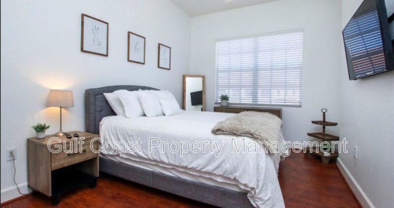 17484 Old Harmony Dr #202 property image