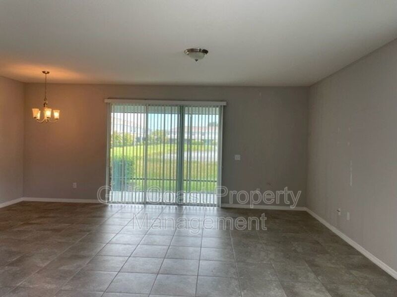 3 Bedroom Townhouse Available for Annual Rent property image