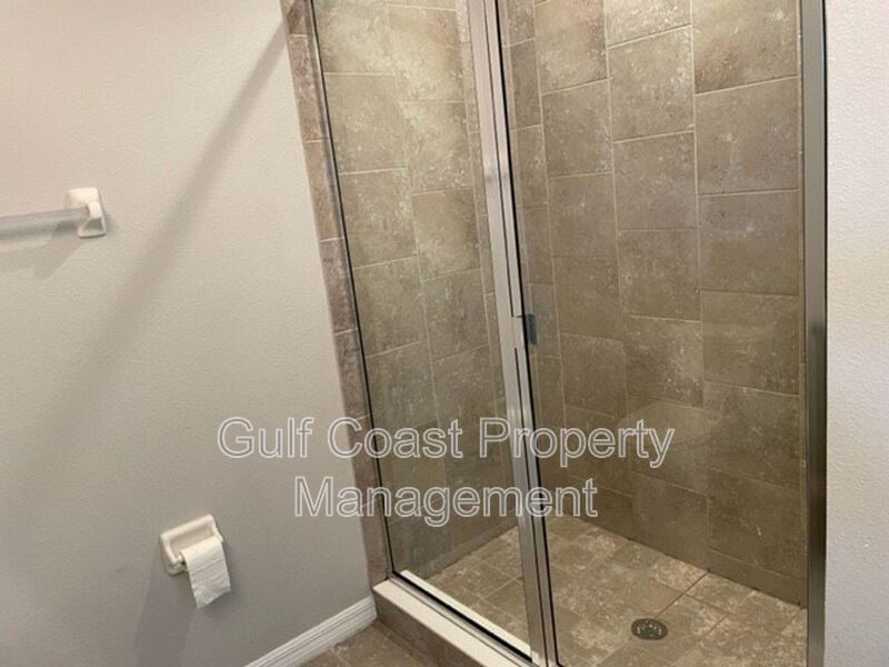 3 Bedroom Townhouse Available for Annual Rent property image