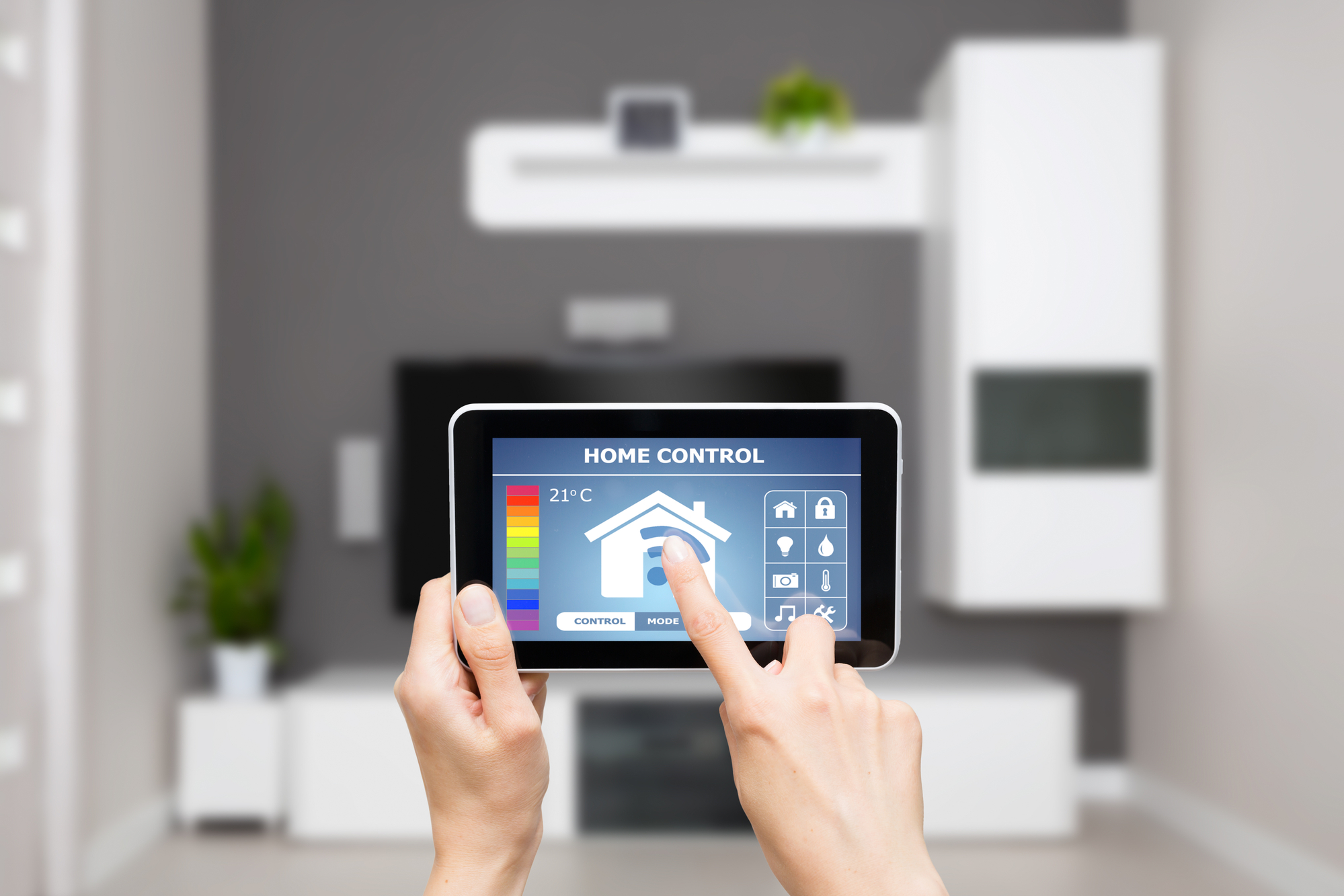 The Best Home Tech Systems to Add to Your Bradenton Rental Property